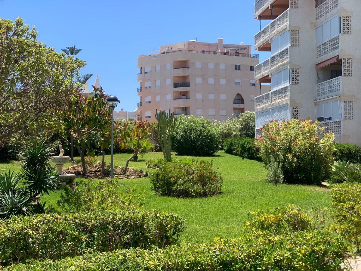 Holiday Apartments La Mata ラ・マタ エクステリア 写真